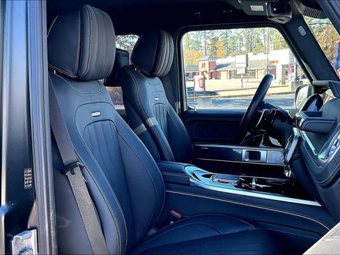 Certified 2025 Mercedes-Benz G 63 AMG 4MATIC image 9