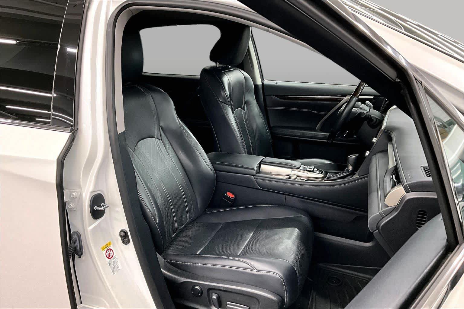 Used 2018 Lexus RX 350 FWD w/ Premium Package image 8