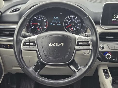 Used 2022 Kia Telluride EX w/ EX Premium Package image 12