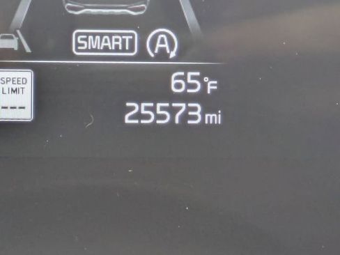 Used 2024 Kia Sportage EX image 34