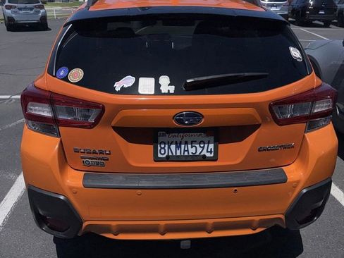 Used 2019 Subaru Crosstrek 2.0i Limited w/ Moonroof Package w/Navigation AWD/4WD image 2