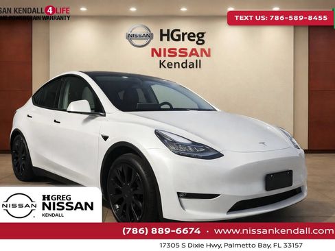Used 2021 Tesla Model Y Long Range AWD/4WD image 1