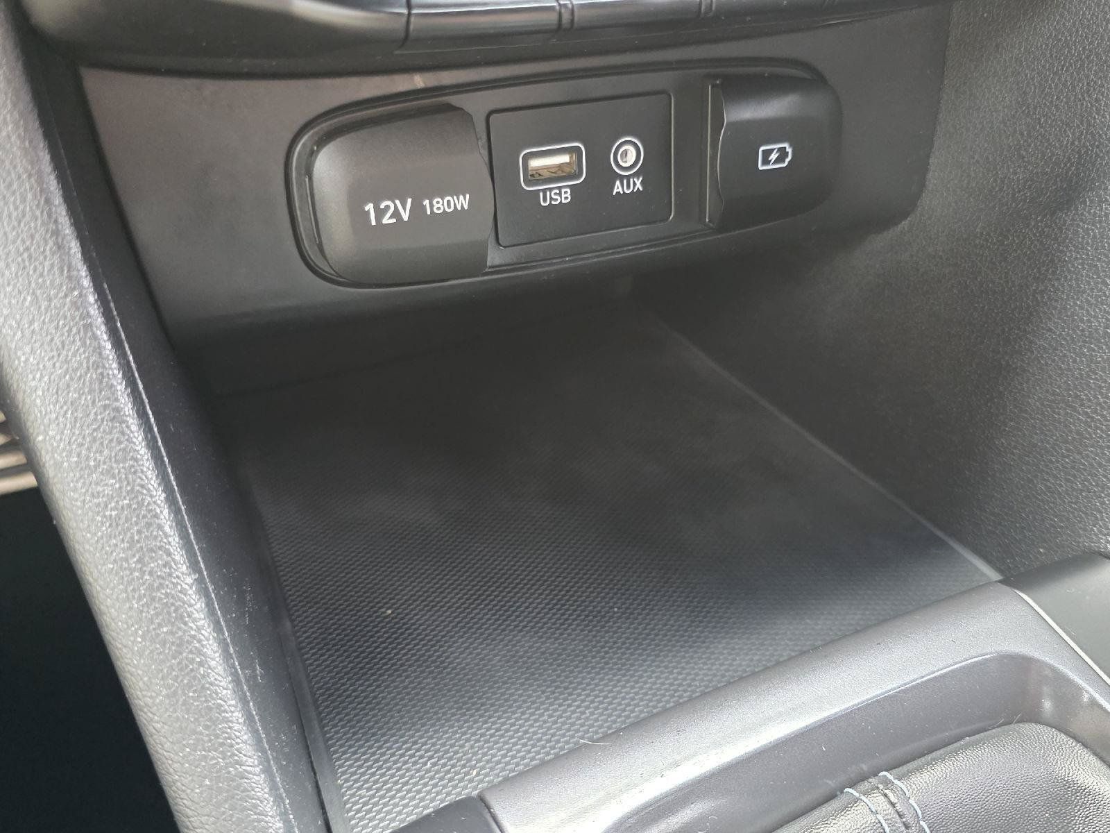 Used 2019 Hyundai Veloster N N FWD image 20