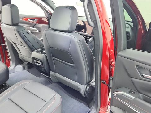 New 2026 Chevrolet Traverse Z71 w/ Enhanced Driving Package image 30