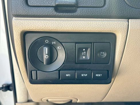 Used 2010 Mercury Milan FWD image 25