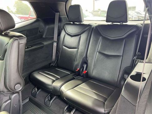 Used 2024 Cadillac XT6 Premium Luxury w/ LPO, Floor Liner Package image 15