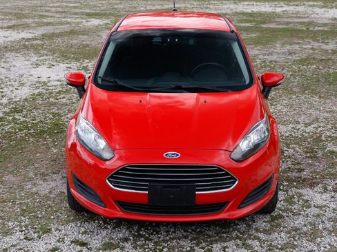 Used 2014 Ford Fiesta SE FWD image 17