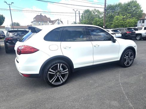 Used 2012 Porsche Cayenne S AWD/4WD image 5