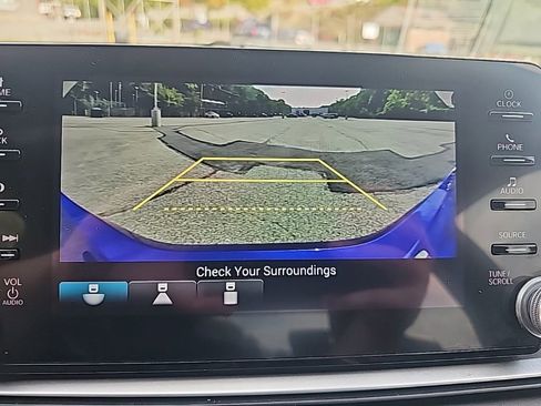 Used 2022 Honda Accord Sport image 28