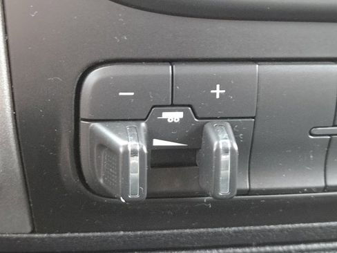 Used 2015 RAM 1500 Express w/ Black Ram 1500 Express Group image 5