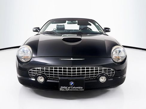 Used 2005 Ford Thunderbird RWD image 4