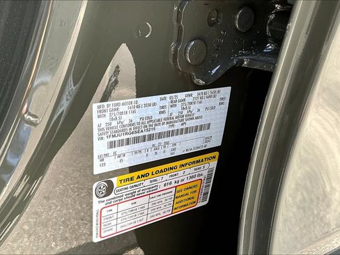 Used 2025 Ford Expedition Tremor AWD/4WD image 21