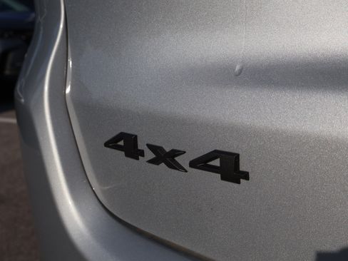 Used 2025 Jeep Compass Trailhawk AWD/4WD image 15