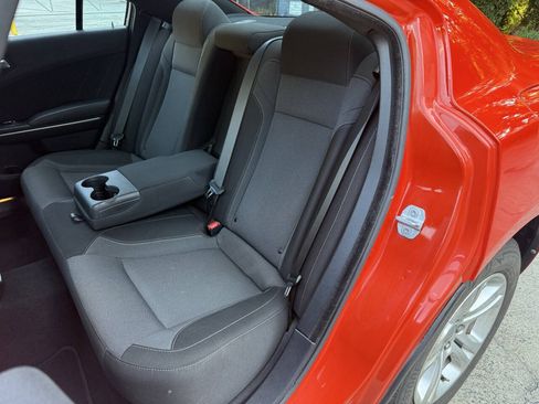 Used 2020 Dodge Charger SXT RWD image 14
