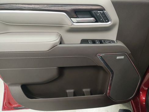 New 2026 GMC Sierra 2500 SLT image 24