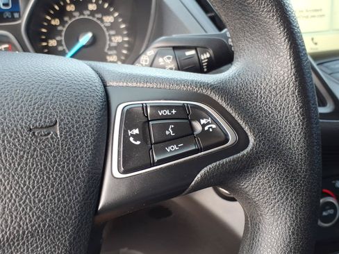 Certified 2019 Ford Escape SE FWD image 26