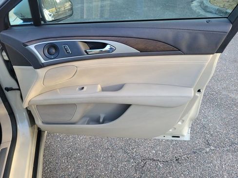 Used 2018 Lincoln MKZ Reserve w/ Technology Package image 36