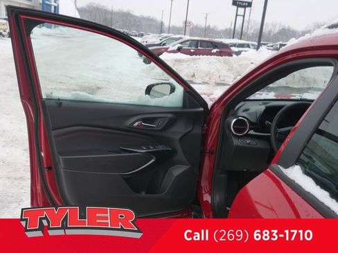 New 2026 Chevrolet Trax RS w/ Driver Confidence Package image 21