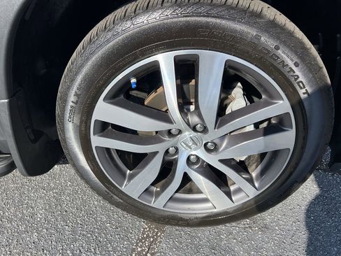 Used 2017 Honda Pilot Elite image 13