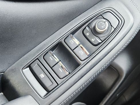 Used 2024 Subaru Forester Touring image 33