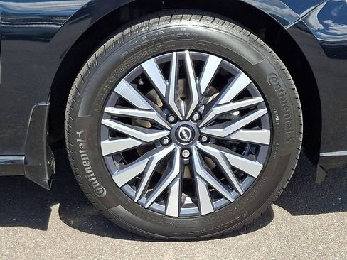 Certified 2023 Nissan Altima 2.5 SV AWD/4WD image 9