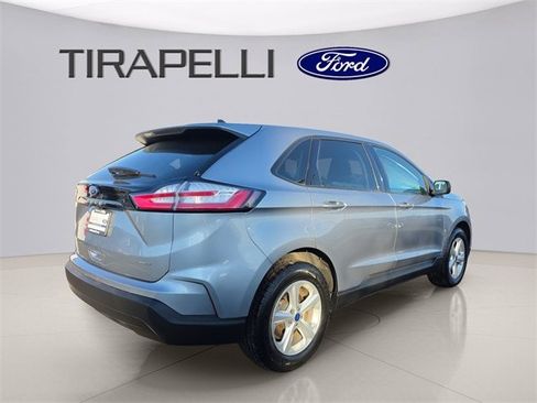 Certified 2022 Ford Edge SE image 7