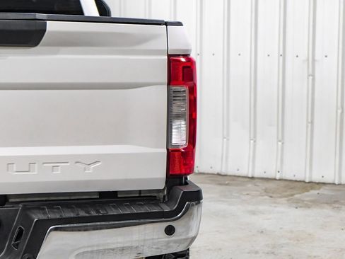 Used 2019 Ford F250 Lariat w/ Lariat Value Package AWD/4WD image 51