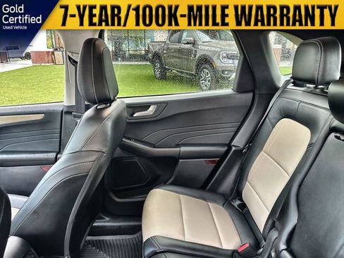 Certified 2022 Ford Escape Titanium w/ Titanium Premium Package image 15