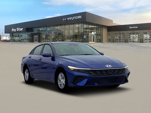 New 2026 Hyundai Elantra SE image 10