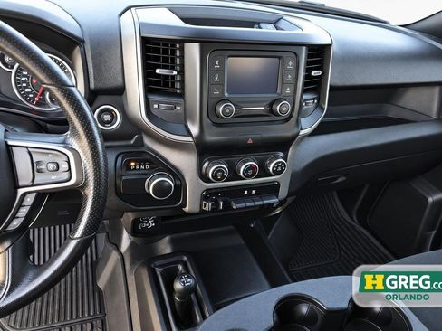 Used 2024 RAM 2500 Tradesman w/ Chrome Appearance Group AWD/4WD image 15