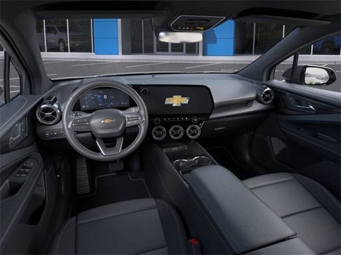 New 2025 Chevrolet Blazer EV LT image 15
