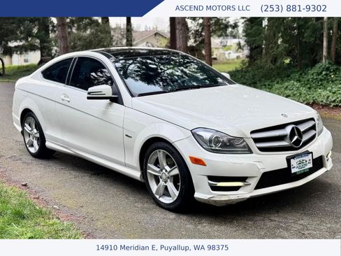 Used 2012 Mercedes-Benz C 250 Coupe image 7