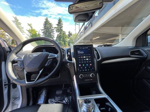 Used 2024 Ford Edge SEL AWD/4WD image 34