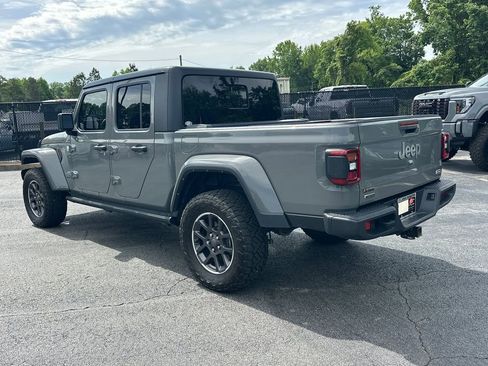 Used 2021 Jeep Gladiator Overland w/ Popular Equipment Package AWD/4WD image 8