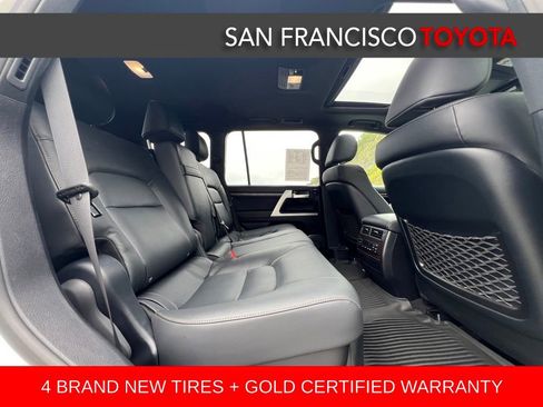 Certified 2020 Toyota Land Cruiser Heritage Edition AWD/4WD image 19
