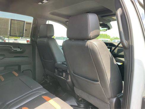 Used 2023 GMC Sierra 1500 AT4 w/ AT4 Premium Package AWD/4WD image 24