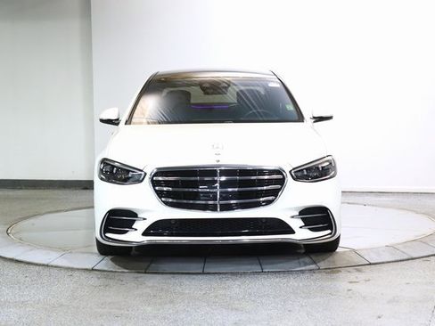 Used 2023 Mercedes-Benz S 580 S 580 w/ AMG Line image 14