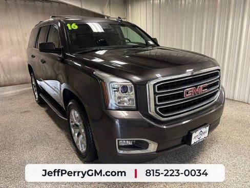 Used 2016 GMC Yukon SLT w/ Open Road Package AWD/4WD image 2