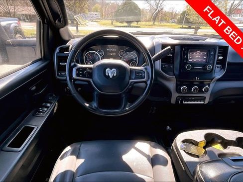 Used 2024 RAM 3500 Tradesman w/ Chrome Appearance Group AWD/4WD image 5