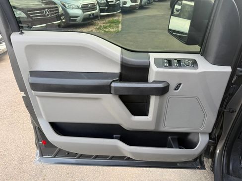 Used 2017 Ford F150 XL w/ Equipment Group 101A Mid RWD image 27