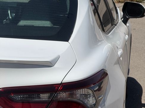 Used 2021 Toyota Camry SE FWD image 21