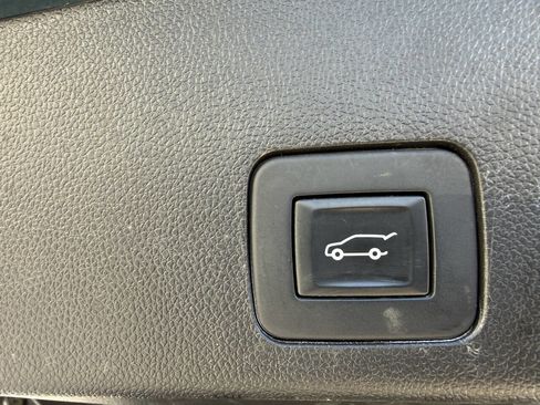 Used 2020 Buick Encore GX Select image 14