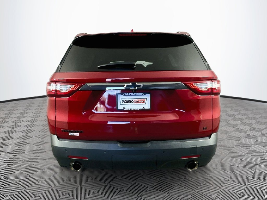 Used 2021 Chevrolet Traverse LT FWD image 9