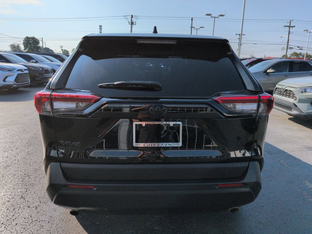 Certified 2023 Toyota RAV4 LE FWD image 4