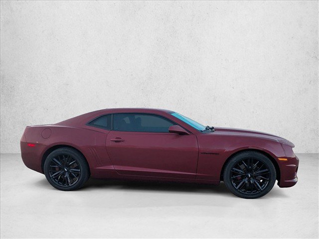 Used 2010 Chevrolet Camaro SS w/ RS Package RWD image 4