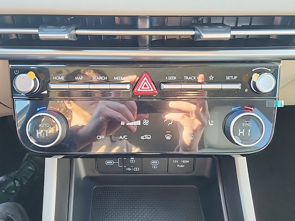 New 2026 Hyundai Tucson SEL Plus AWD/4WD image 15