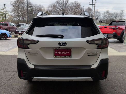Used 2021 Subaru Outback Touring XT image 4