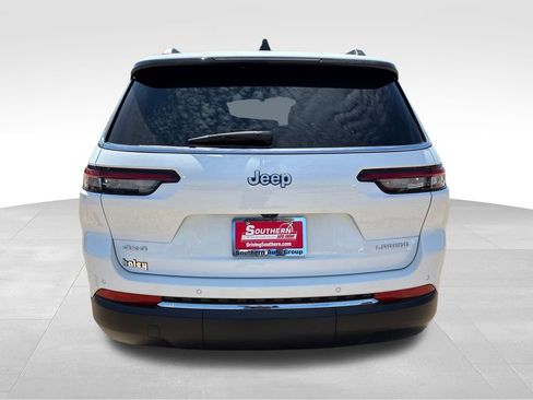 Used 2025 Jeep Grand Cherokee L Laredo w/ Luxury Tech Group I image 4