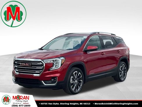 Certified 2024 GMC Terrain SLT w/ Infotainment Package II AWD/4WD image 1