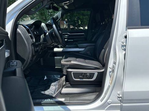 Used 2022 RAM 1500 Laramie w/ Sport Appearance Package AWD/4WD image 14